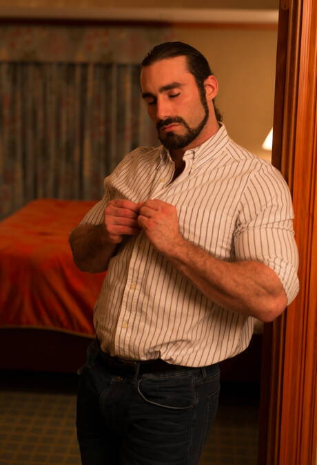 Hunk beard Billy, Alexander, Jaxton and Tony undressing