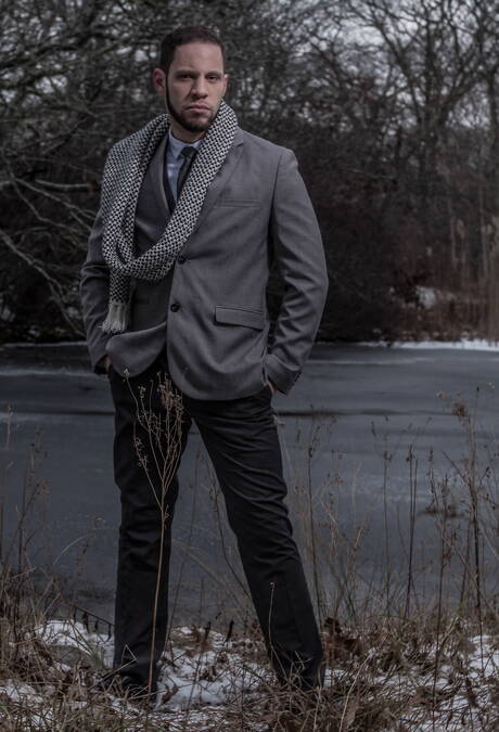 Dois garotos americanos, Connor Maguire e Wolf Hudson, exibem corpos perfeitos ao ar livre