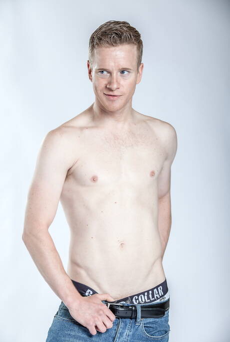 Heiße amerikanische Jungs, der hübsche Junge Rob Yaeger und der junge Liam Harkmore posieren nackt