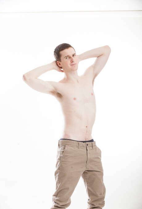 Joshua Pierce 和美國肌肉男 Trenton Ducati 全裸露臀