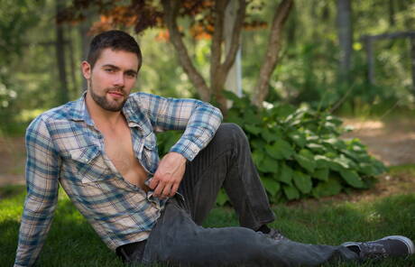 Nice american boys husky guy Roman Todd and hairy stud Griffin Barrows having a pleasure on the beach