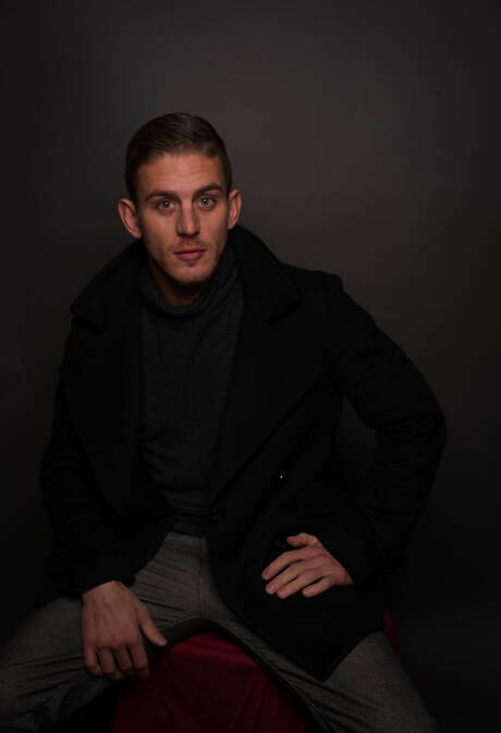 Icon Male: German beefy Alexander Gustavo and american hairy stud Ty Roderick jerk off cock