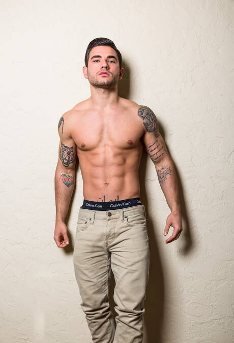 Russian beefy Vadim Black shows a perfect body