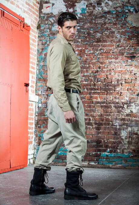 Pretty american guys otter Ty Roderick and young boy Liam Harkmoore have a hot couple sex