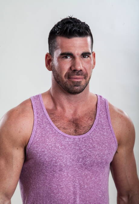 Nice american boys hunky guy Billy Santoro and pretty boy Ludo Sander undressing and showing ass