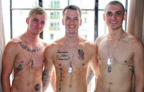 Quentin Gainz, Ryan Jordan und Alex Michaels haben sich im Freien gevögelt