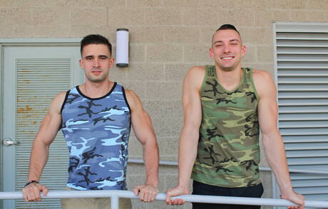 American well-built Mathias and tough guy Johnny B in hot ass fuck action outdoor