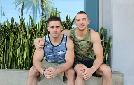 American well-built Mathias and tough guy Johnny B in hot ass fuck action outdoor