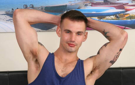 Two american guys stud Kaydin Bennett and otter Chris Harder have a hot sex in the kitchen