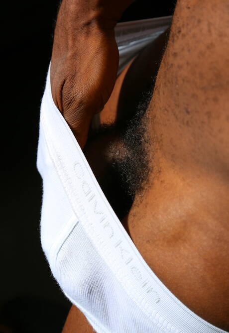 黑人帥哥歐西里斯之刃享受快樂