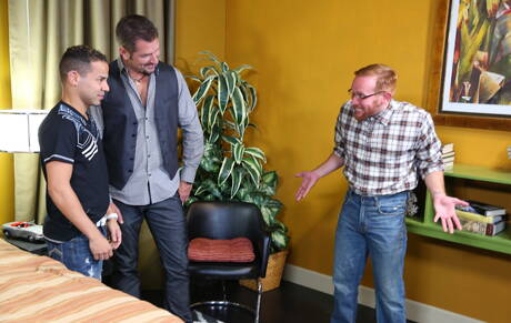 Les sexy Steven Ponce, Andrew Justice et Emanuelk Rosado dans un trio hard