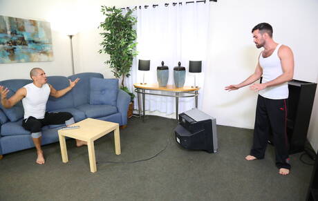 Hunk Rich Kelly and latin well-built Benjamin Bronx in hot ass bang