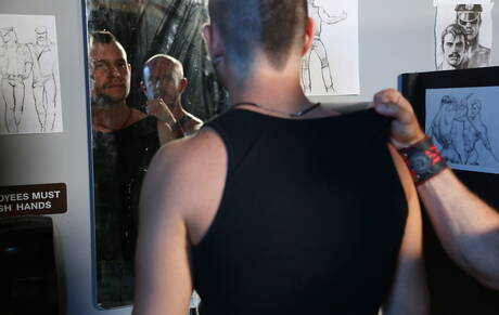 Amerikaanse bodybuilder Matt Stevens en Bradley Boyd in hete homoseksuele scène