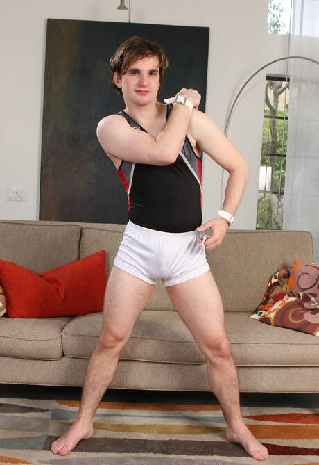 American gay bear Damon Andros and young Max Henry fuck ass after sucking dick outside