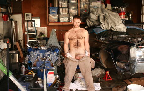 Pretty american guys hairy stud Spencer Whitman and hot twink Roman Daniels fuck ass after sucking