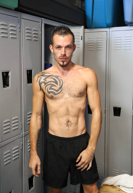 Die berühmten Amerikaner, der Otter Jimmie Slater und der muskulöse Braxton Smith, bei heißer Arschfick-Action unter der Dusche