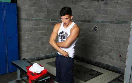 Latin muscular Liam Troy jack off his cock in shower