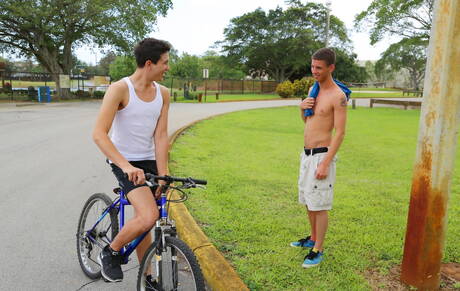 American young boy Sam Truitt and pretty boy Drake Stone in dick sucking scene outside