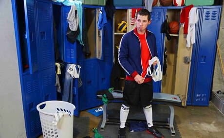 El galán americano Toby Springs se masturba