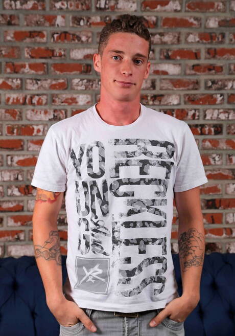 Pride Studios: American muscular Bobby Hart and young dude Sean Christian fuck ass after sucking dick