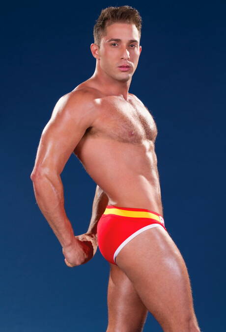 Hot american boys hunky guy Brian Bonds and hunk Armando De Armas have a hot couple scene