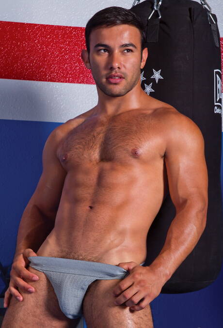 Famous americans, muscular Gavin Waters and strongman Dorian Ferro sucking and screwing each other