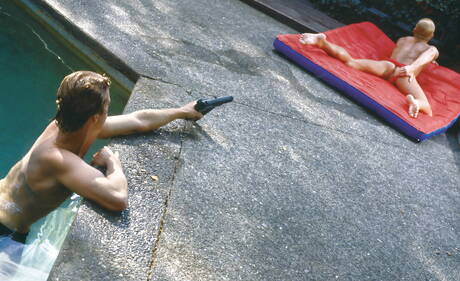 Il muscoloso Chris Williams e l