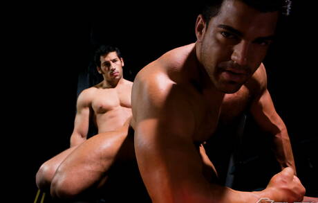 Der sexy Junge Leo Giamani und der attraktive Typ Vince Ferelli lieben sich