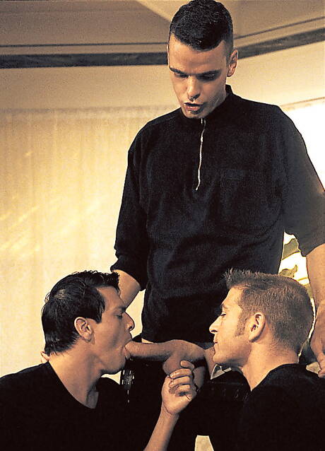 Falcon Studios: Sexy Buck Meadows, Scott Austin and Spike drilling an ass with fisting