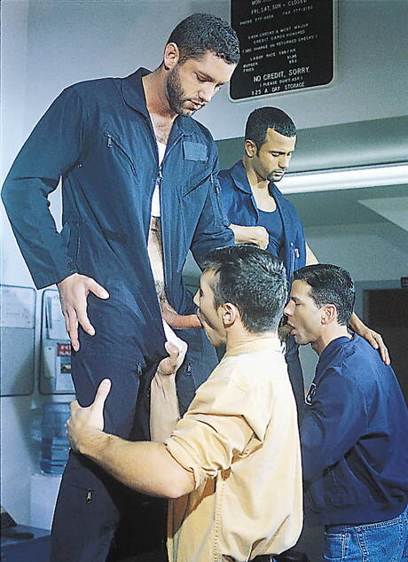 Marcus, Blake Harper, Karl, Nicholas, Fernando Montana in groupsex scene