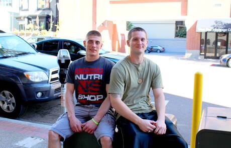 American strongman Allen Lucas and strongman Jerry Price in hot ass fuck action outdoor