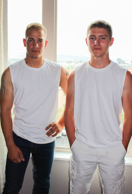 Active Duty: Well-built Dante and tough guy Chase have a good oral sex in the kitchen