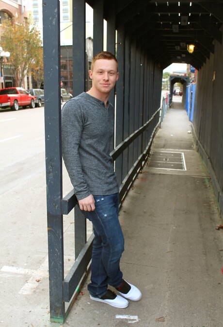 Strongman Tyler Seid undressing and showing his butt outdoor