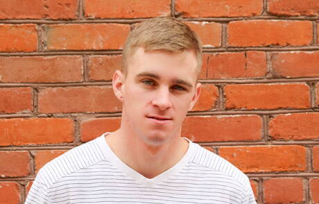 Active Duty: American twink Ryan Jordan jack off his dick outdoor