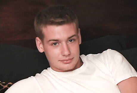 Active Duty: 젊은 토드가 즐거움을 만끽하다