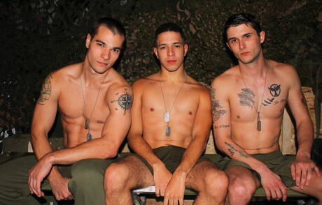 Sexy guys Princeton Price, Phillip Fox and Diego have a threesome pleasure outside