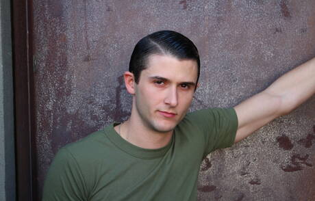 Beefy Phillip Fox get naked and showing tight ass outside