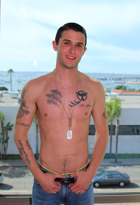 Beefy Phillip Fox get naked and showing tight ass outside