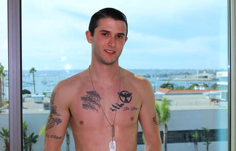 Beefy Phillip Fox get naked and showing tight ass outside