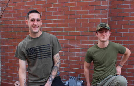 Mięśniak James Devlin i ogier Dominic uprawiają dobry seks analny na świeżym powietrzu