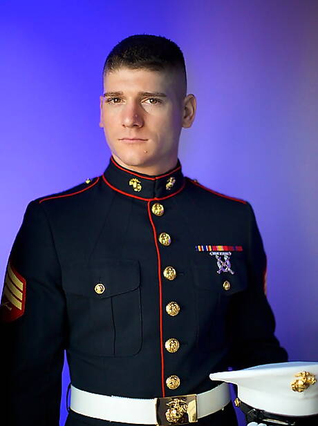 Husky guy Dorian undressing and showing hot ass