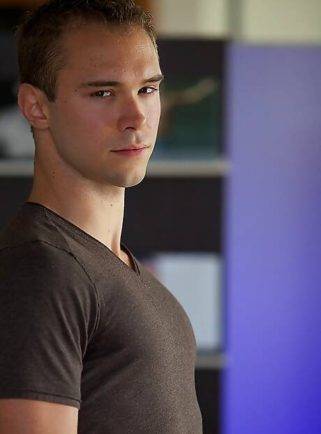 Canadian well-built Pierre Fitch posing naked and showing hot ass