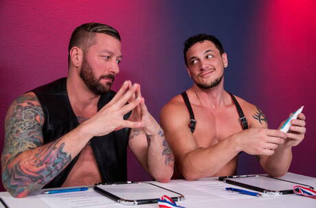 Hugh Hunter, Axel, Joey und Sam Syron haben guten Gruppensex