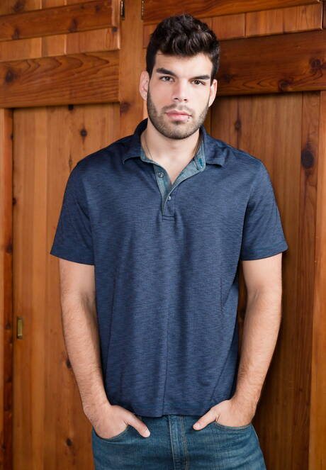 Next Door Studios: American hairy stud Jacob Peterson and hunk Zay Hardy fuck ass after sucking cock