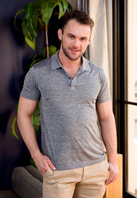 Next Door Studios: Nice american boys beefy Mathias and mature bear Blaze Austin fuck ass after sucking