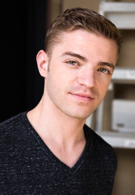 素敵なアメリカ人の男の子、筋肉質のマーク・ロングと若い男の子のトム・ベントレーがお互いをぶつけ合った