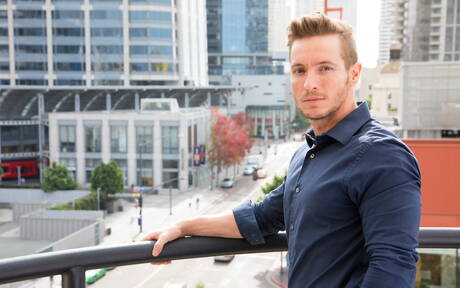 Strong bull Griffith Hawk get naked and showing his ass outdoor