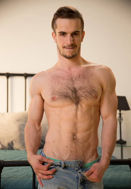 Die sexy Amerikaner Markie More und Donte Thick haben Analsex