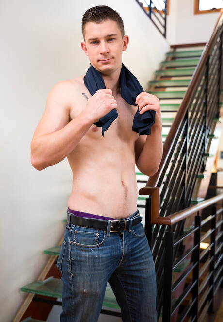 Die netten amerikanischen Kumpel Chad Piper und Nathan Styles haben heißen Analsex