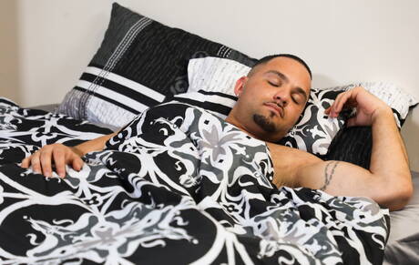 Pride Studios: Hot american boys husky guy Rego Bello and beefcake Julian Knowles in hot ass bang